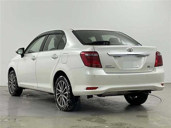 2018 Corolla Axio - Image 4