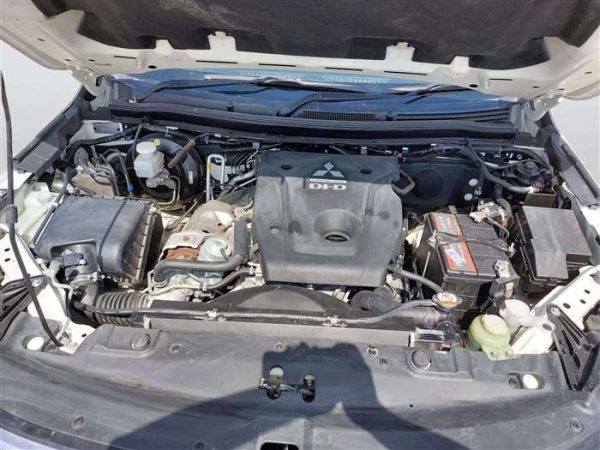 Mitsubishi Pajero 2021 - Image 5