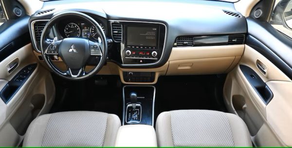 Mitsubishi Outlander 4WD 2021 - Image 3