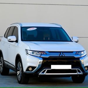 Mitsubishi Outlander 4WD 2021